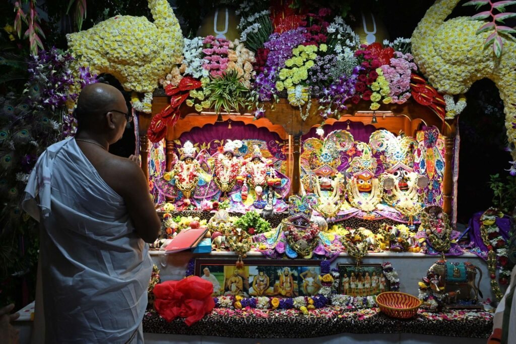 ಶ್ರೀಕೃಷ್ಣ ಜನ್ಮಾಷ್ಟಮಿ: ಭಕ್ತಿ, ಧರ್ಮ ಮತ್ತು ದೈವಿಕ ಪ್ರೇಮದ ಮಹೋತ್ಸವ