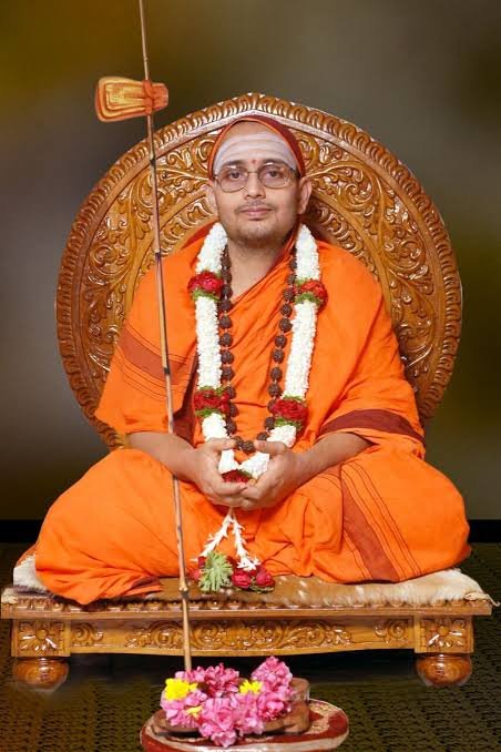 Beyond the Screen: Why a Guru is the Ultimate GPS for Your Soul